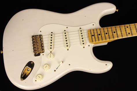 real fender stratocaster